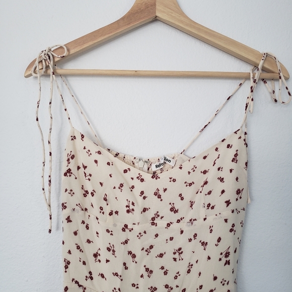 Reformation | Bisque Mini Dress in Floral Colette Print size 2 - Picture 10 of 13